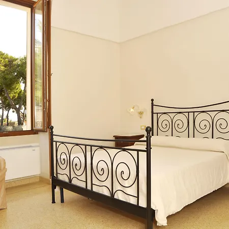 Tenuta Nucci Alojamento de Acomodação e Pequeno-almoço Nardò