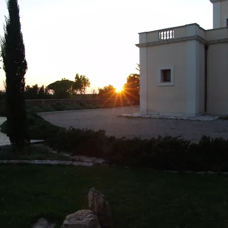 Tenuta Nucci Bed & Breakfast 4*